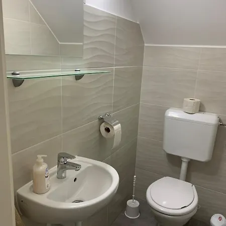 Apartment Komoheni Bük