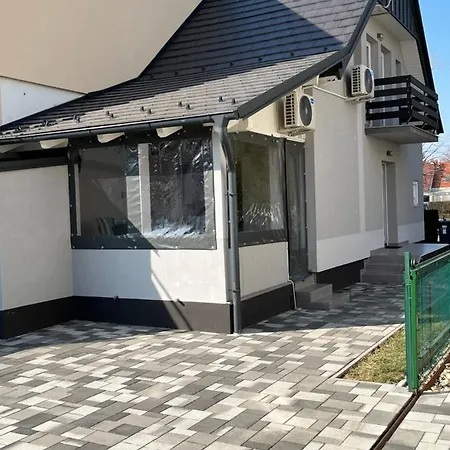 Apartamento Komo Bük